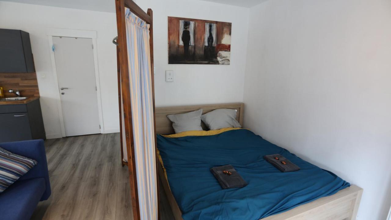 Studio 200 Meters From Central Station Apartment Antwerp Exterior photo
